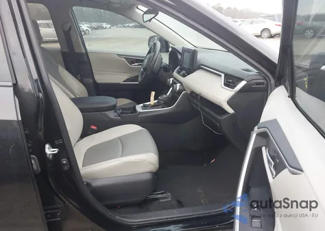 2021 Toyota Rav4 Xle Premium z USA, uszkodzony, nr VIN 2T3C1RFV6MC098049